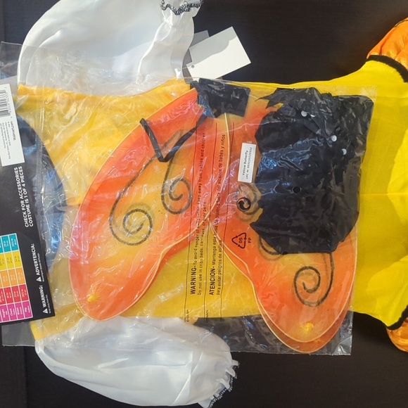 Rubie's Yellow & Black Butterfly Costume for Kids NWT Size M 8-10 - Picture 5 of 5